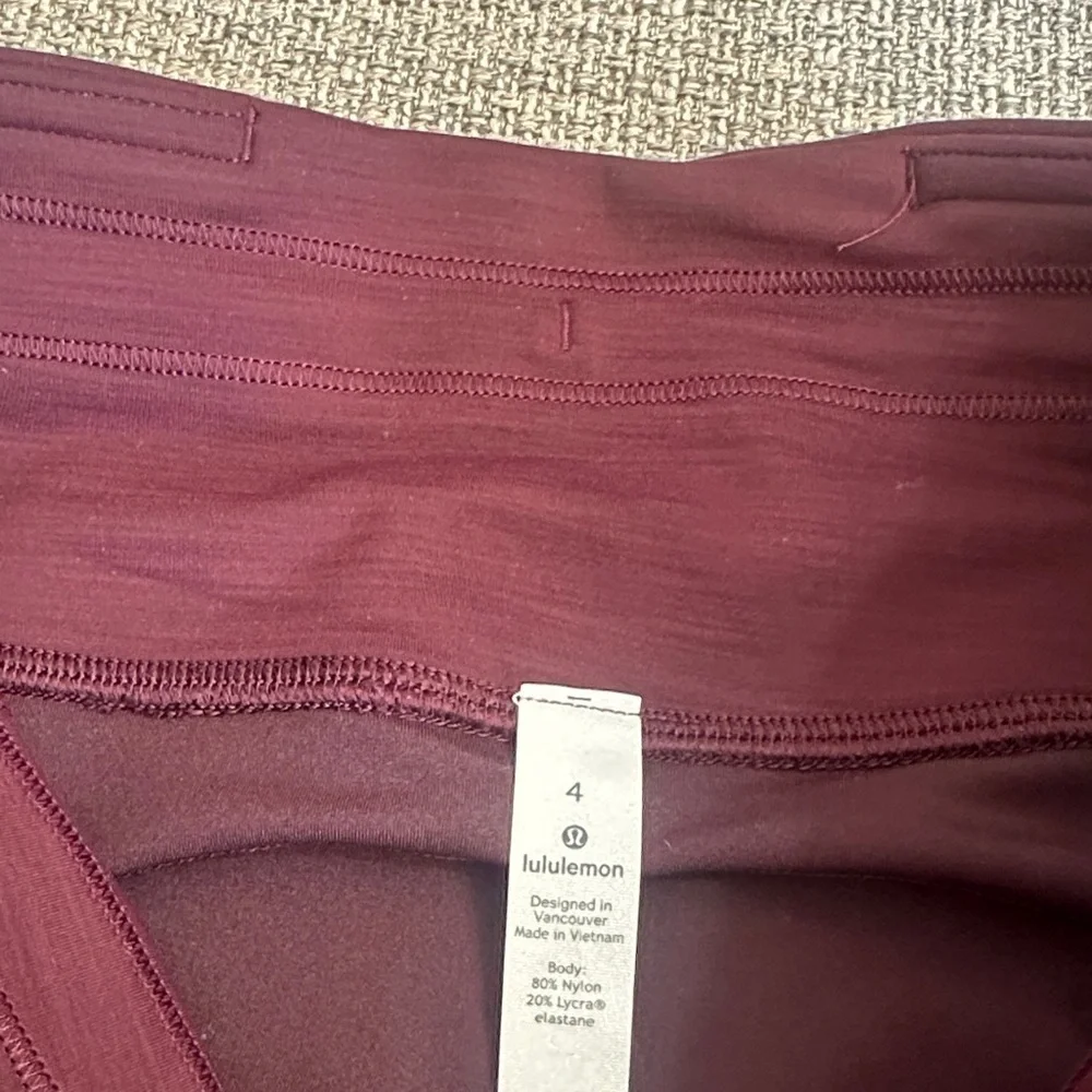 NWOT Lululemon High-Rise Leggings - Picture 6 of 6